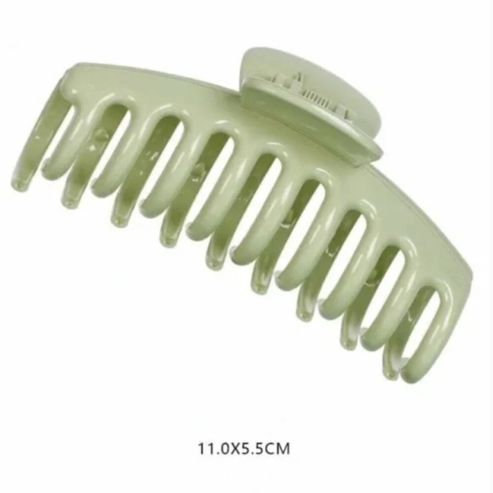 Light Sage Green Glossy Claw Clip